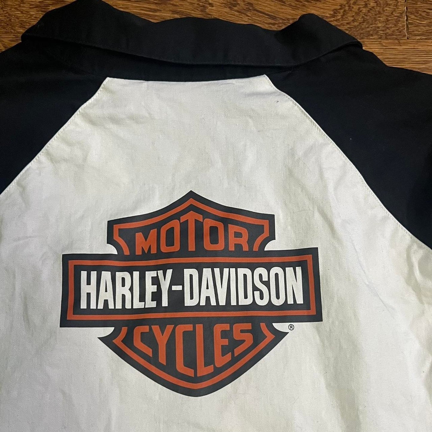 Authentic Harley Davidson Zip Up Shirt with Lined Sides, Size Medium